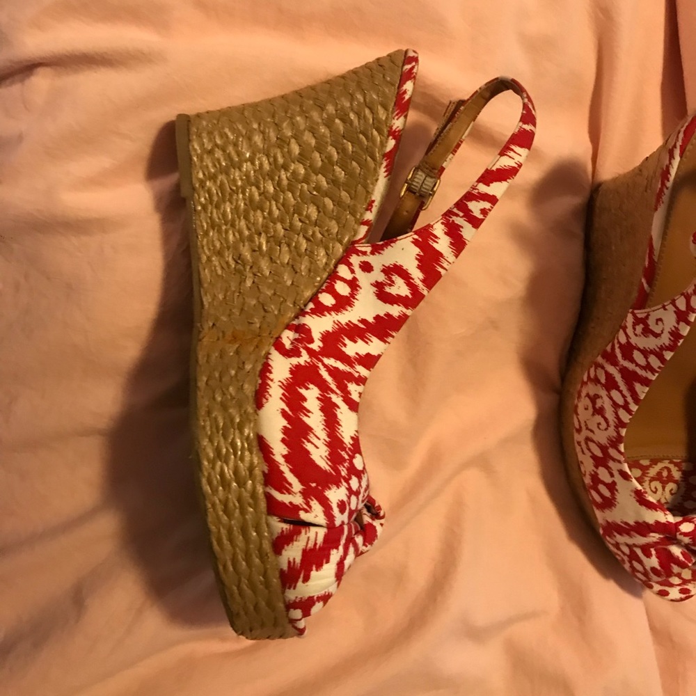 Wedges size 10 red/black Mia wedges